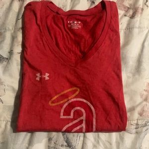 Angels Under Armour V-neck tee